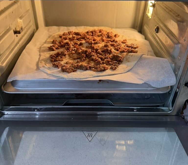 La7m B3ajin / Meat Fatayer